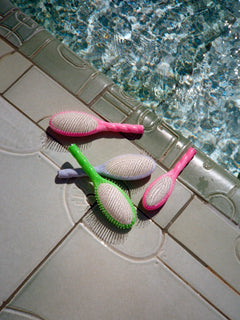 Roseanna x La Bonne Brosse N.04 La Petite Brosse Démêlante & Massante La Miracle Tie & Dye Vert