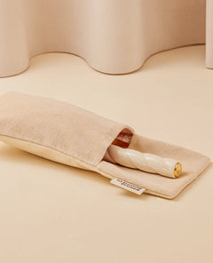 N.03 La Brosse Cuir Chevelu Sensible l'Indispensable Douceur Blanc Crème