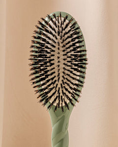 N.01 La Brosse Brillance & Soin l'Universelle Vert Amande