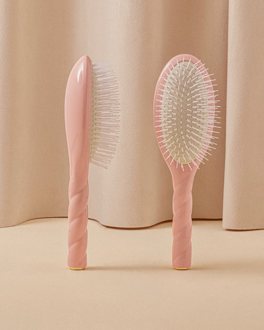 N.07 La Brosse Démêlante & Stimulante L'Intense Rose Poudré