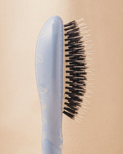 Édition Limitée Nuage N.02 La Petite Brosse Démêlante & Soin l'Indispensable