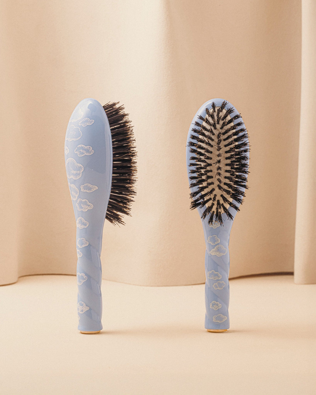 Édition Limitée Nuage N.01 La Petite Brosse Brillance & Soin l'Universelle